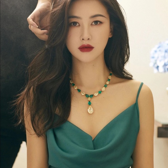 Meet your Posher, Sabrina - Picture 1 of 1